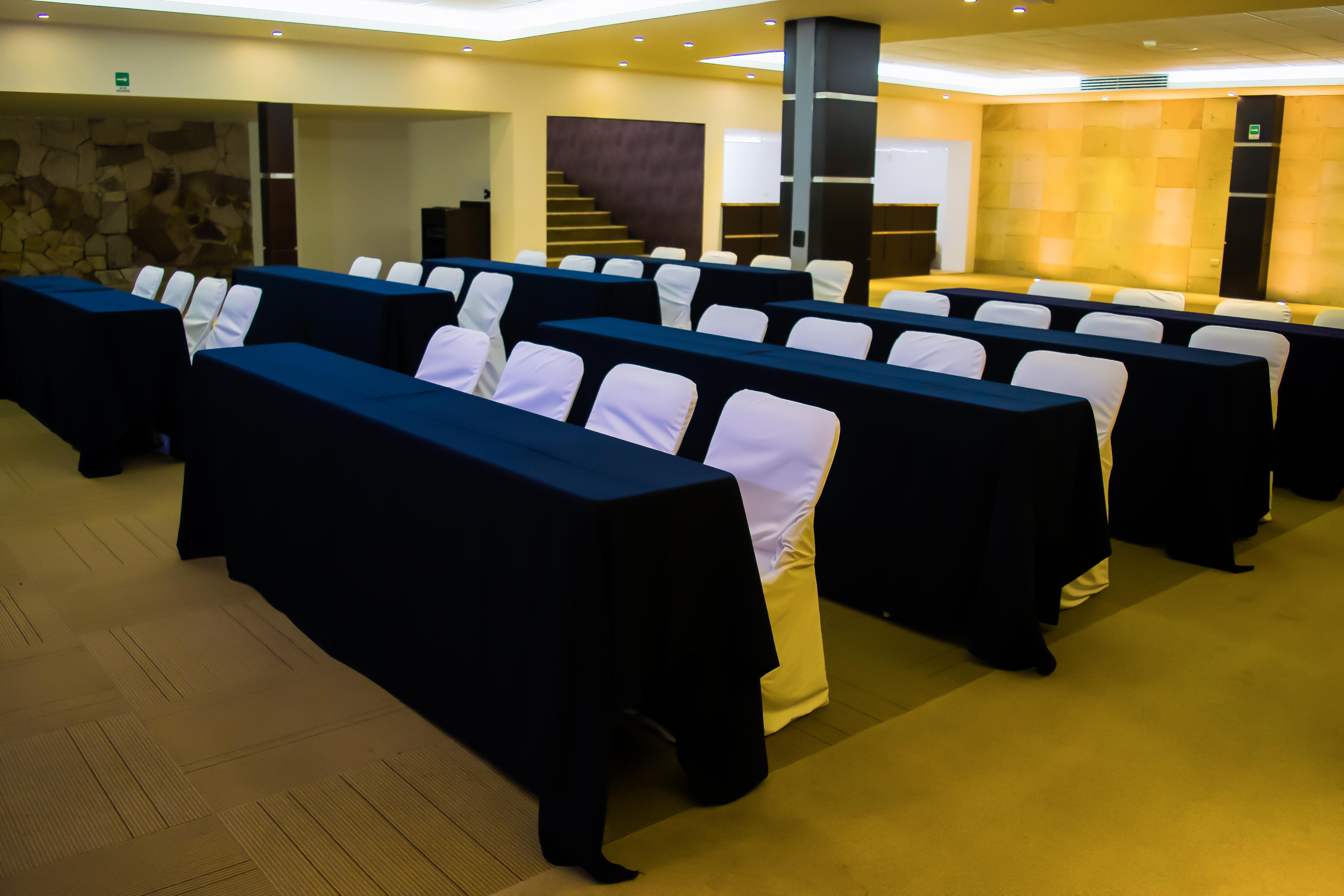 Wyndham Garden Aguascalientes Hotel & Casino Экстерьер фото