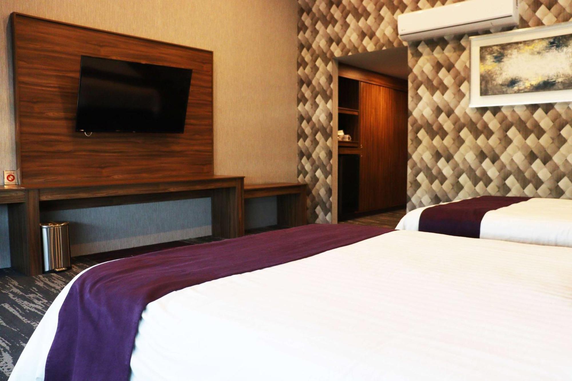 Wyndham Garden Aguascalientes Hotel & Casino Экстерьер фото