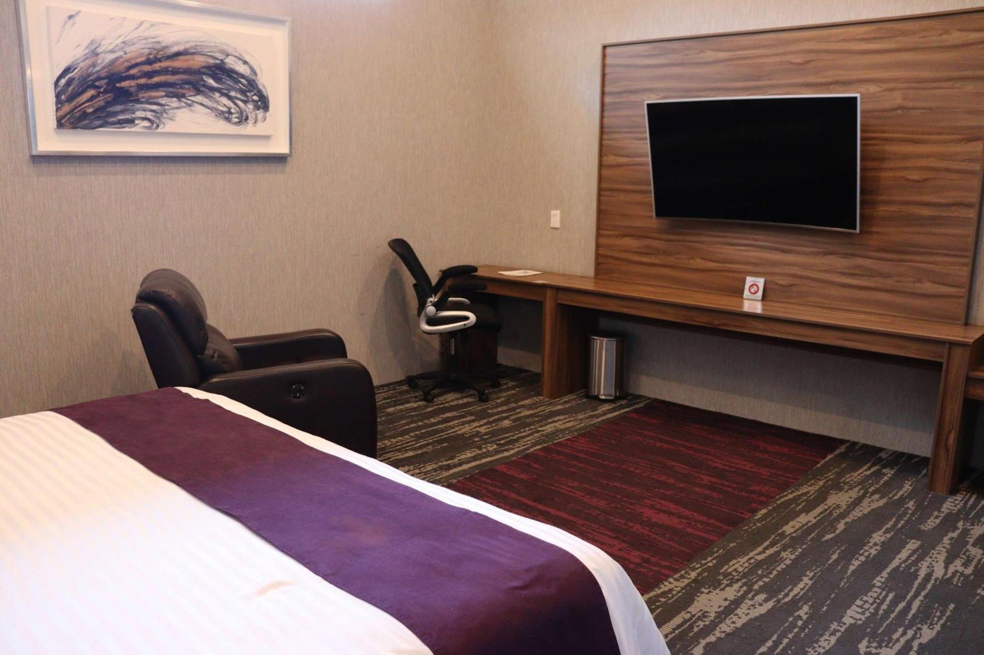 Wyndham Garden Aguascalientes Hotel & Casino Экстерьер фото